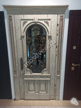 Элитная входная дверь деревянная белого цвета - купить от производителя Мосдвери Элитная входная дверь деревянная белого цвета